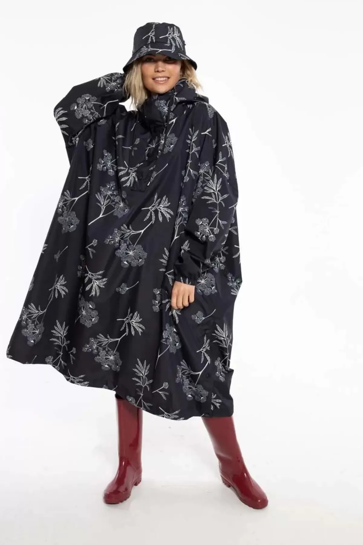 Danefæ Regenjacken>Danedream Drops Rain Poncho Black Hemlock