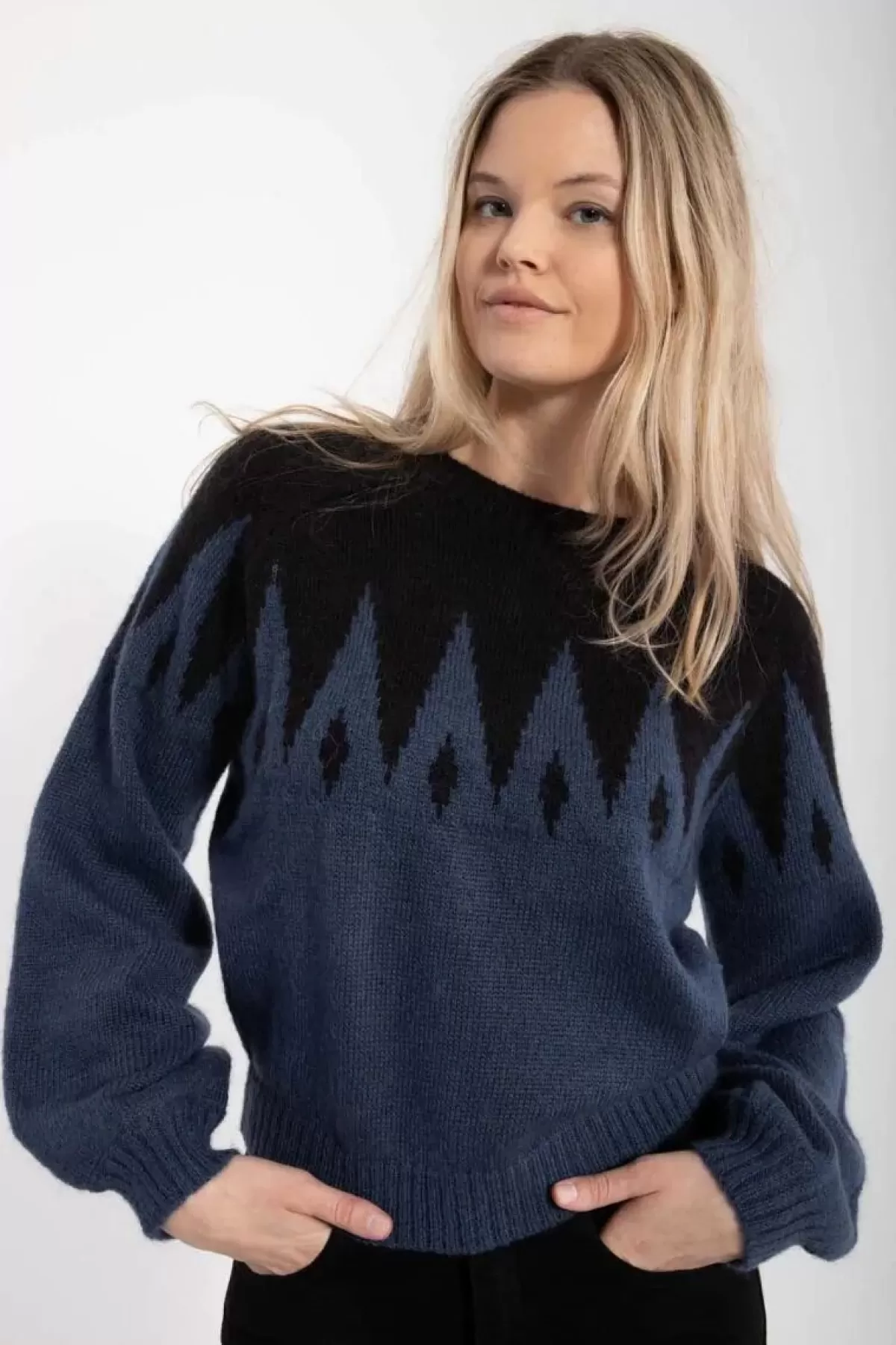 Danefæ Strickwaren>Danefantastic Icicles Wool Sweater Black/Marine