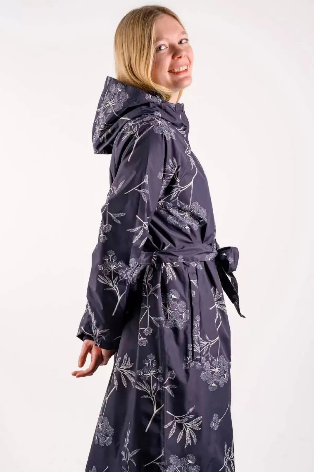 Danefæ Regenjacken>Danelisabeth Raincoat Black Hemlock