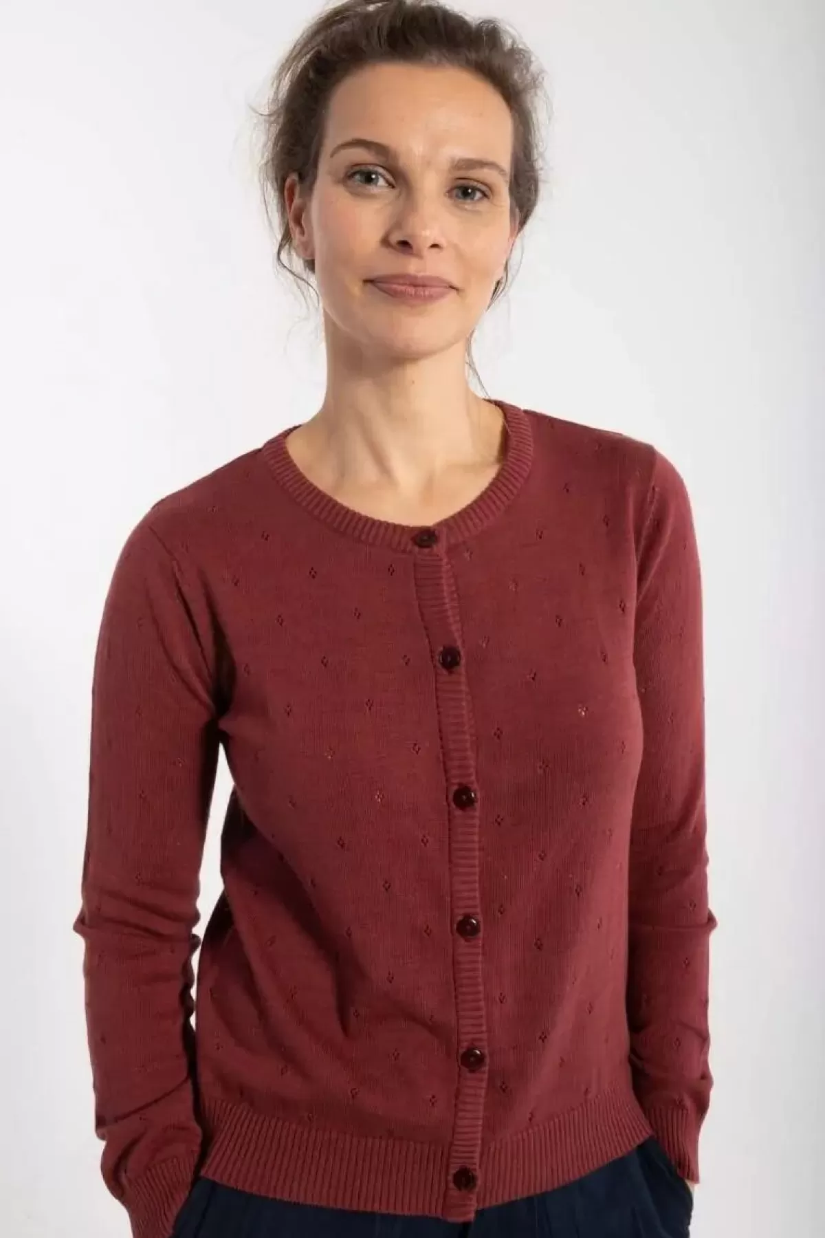 Danefæ Cardigan>Danesaga Hole Knit Cardigan Red Wine