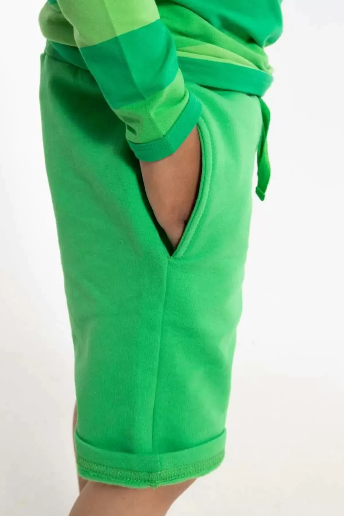 Shop Danotter Shorts Spring Green Kinder Shorts