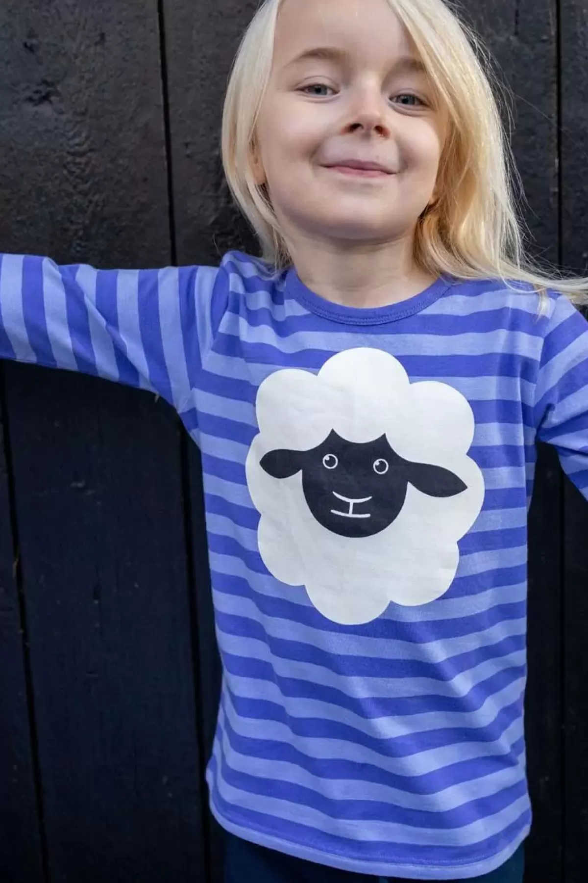Store Dyrroar T Aop/Strib Cold Purple/Ice Viola Faar Kinder Hemden Und Shirts
